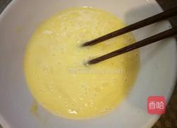家常蘑菇炒鸡蛋的做法图解6
