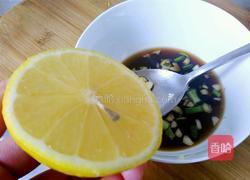 柠檬鲈鱼(泰式清蒸)的做法图解12
