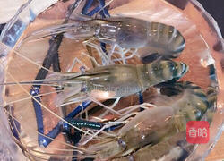 椒盐烤大虾的做法图解1