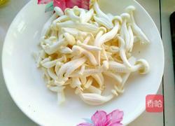 耗油双椒白玉菇的做法图解2