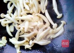 耗油双椒白玉菇的做法图解5