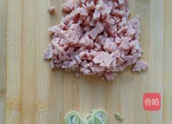 香肠橄榄菜炒饭的做法图解1