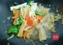 双椒腐竹的做法图解7