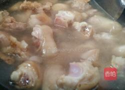 原味猪蹄汤的做法图解1