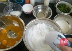 戚风，抹茶蛋糕的做法图解1