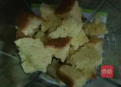 Illustration of homemade bread crumbs 2