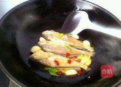红烧小黄鱼的做法图解3