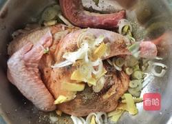 香菇姬松茸烤鸡的做法图解1