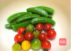 温暖之心--鸡脯奶酪肉包的做法图解11