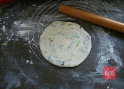 油渣葱油饼的做法图解11