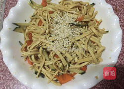 凉拌豆腐皮的做法图解6