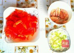 红椒炒仔虾的做法图解1