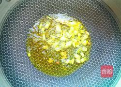 油菜熘肉片的做法图解2