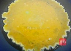韭菜涨蛋糕的做法图解2