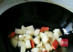 土豆烧鸡块的做法图解3