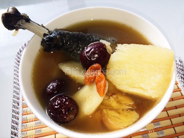 乌鸡淮山牛蒡汤