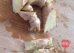 乌鸡淮山牛蒡汤的做法图解2