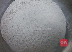 薯粉烙的做法图解1