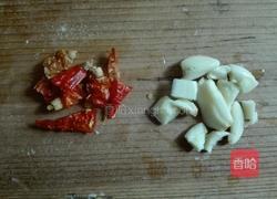 手撕包菜的做法图解2