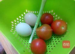 番茄蛋花汤的做法图解1