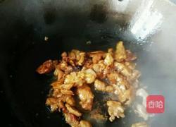 三角豆腐炒肉的做法图解4