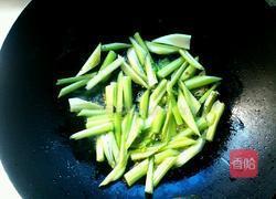 西芹腐竹的做法图解6