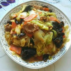白菜木耳炒肉片的做法[图]