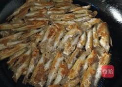 煎野生河鱼的做法图解5