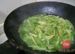 清炒芹菜的做法图解2