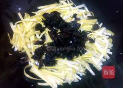 韭黄木耳炒蛋的做法图解8