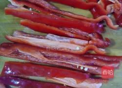 辣椒炒蛋的做法图解1