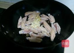 老干妈烧鸡翅的做法图解5