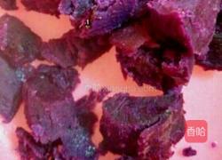 豆沙馅玫瑰花的做法图解1