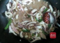 风味不同的干煸鱿鱼丝的做法图解7