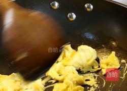剁椒青蒜炒鸡蛋的做法图解4