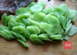 莴笋肉片的做法图解2