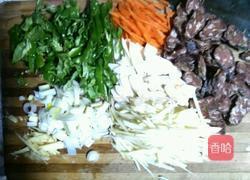 广式香肠炒豆角的做法图解1