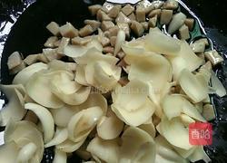 花生白合肉丁的做法图解3