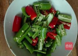 小炒鱼的做法图解2