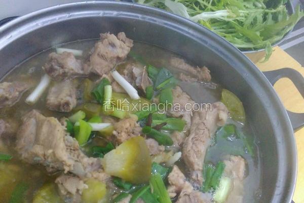 萝卜炖排骨上火锅