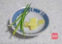 五花肉烧鹌鹑蛋的做法图解4