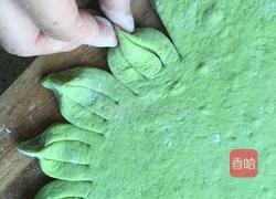 五彩花朵的做法图解3