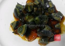 皮蛋拌玉子豆腐的做法图解6