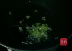 葱香肉酱土豆泥的做法图解2