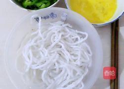 热炒土豆粉的做法图解2