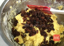 葡萄干奶酥的做法图解9