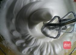 秘制巧克力戚风蛋糕的做法图解3