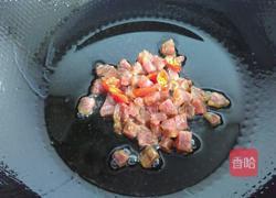 蒜苗炒香肠的做法图解5