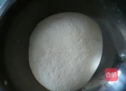 酸菜油渣饺子的做法图解1