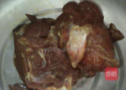煎鸡腿肉的做法图解2